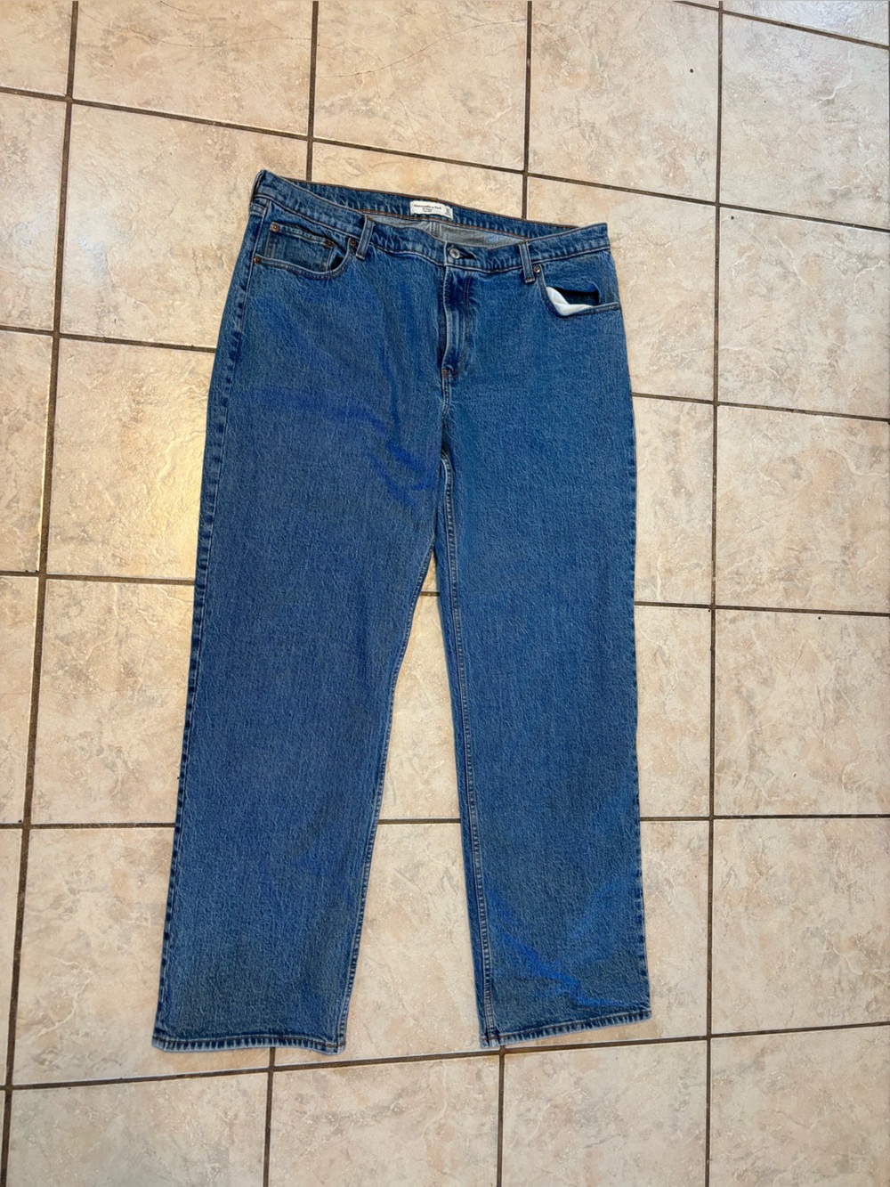 Abercrombie & Fitch The Baggy Low Rise 33 / 16 Long Jeans Medium Women Casual